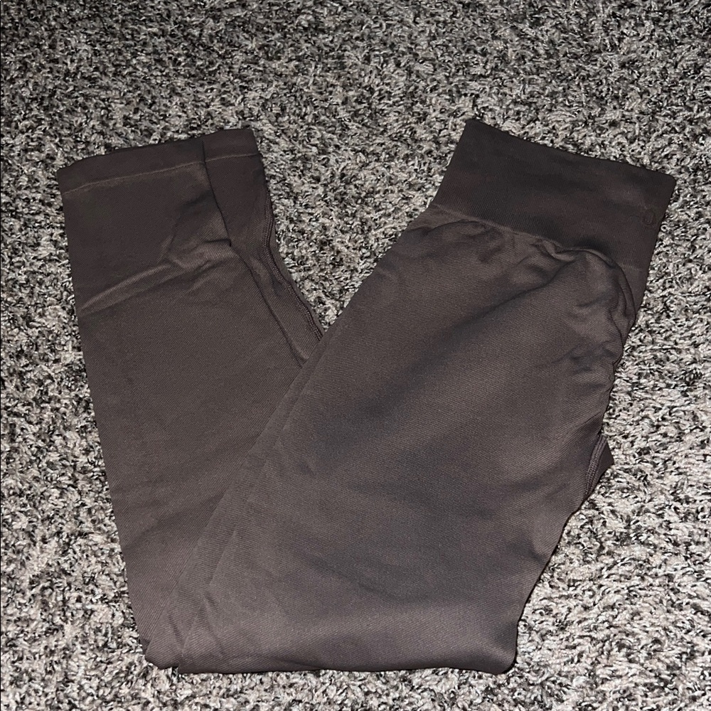 OQQ scrunch leggings